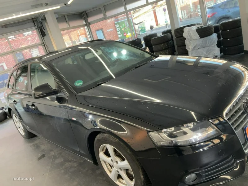 Audi A4 B8 13