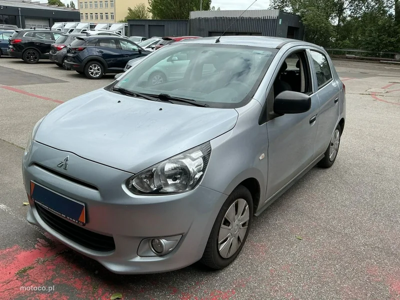 Mitsubishi Space Star 22