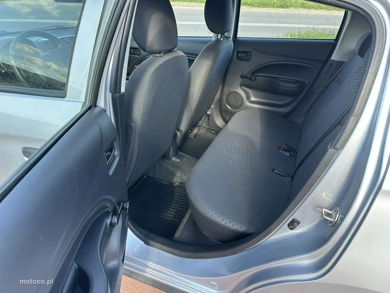 Mitsubishi Space Star 13