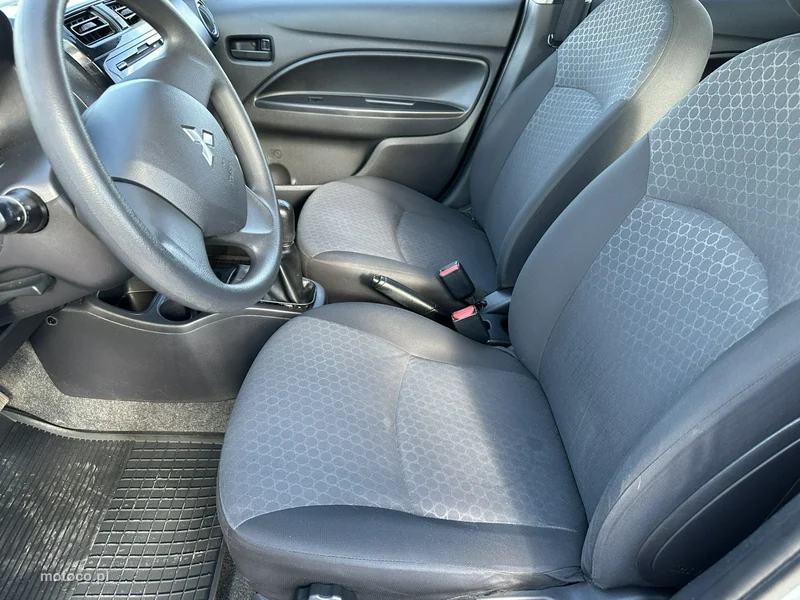 Mitsubishi Space Star 16