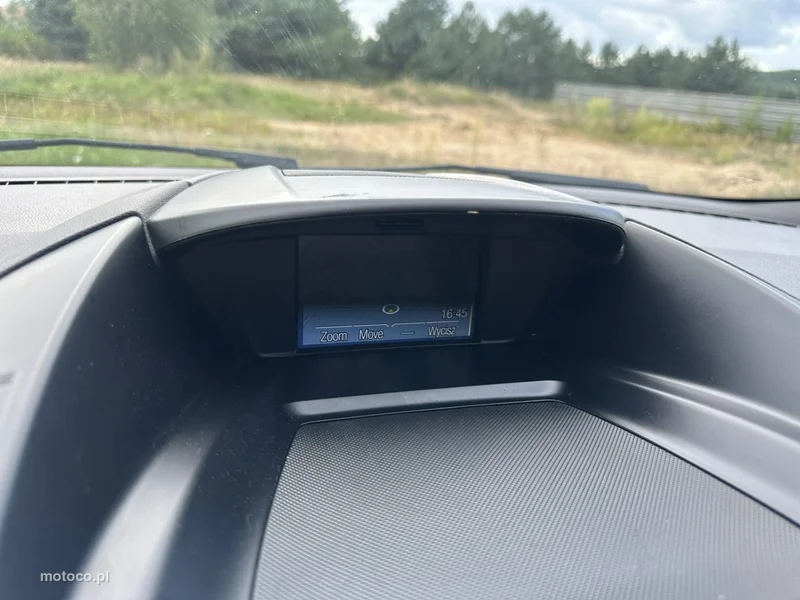 Ford Kuga II 23