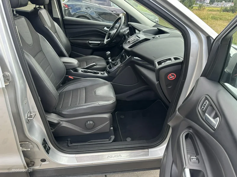 Ford Kuga II 17
