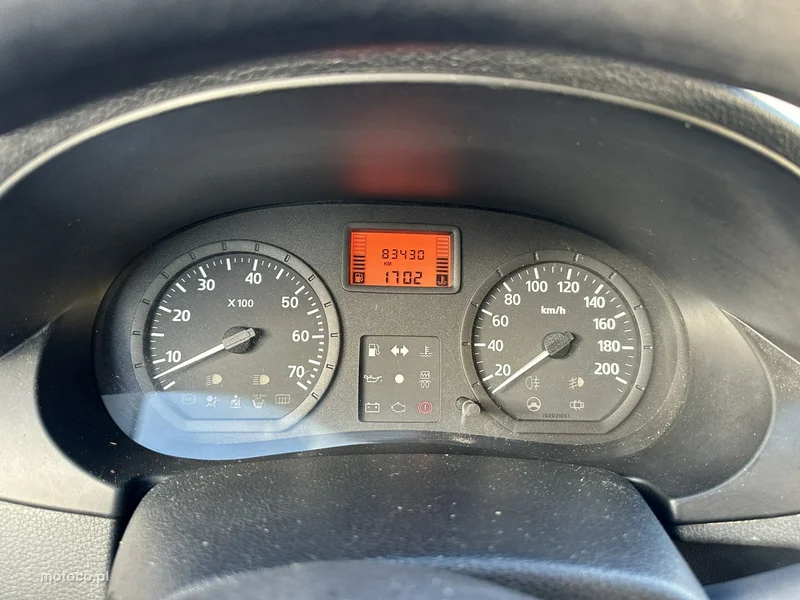 Dacia Logan 22