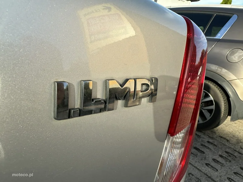 Dacia Logan 7