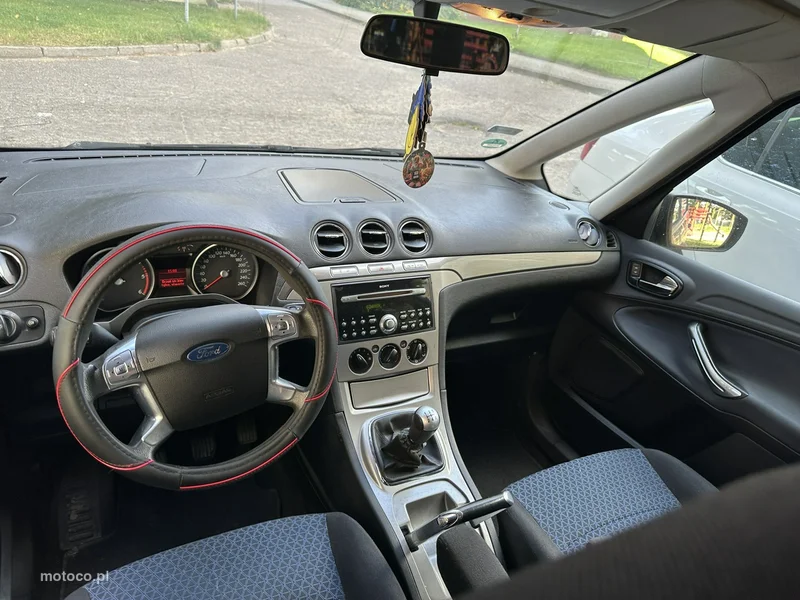 Ford Galaxy II 13