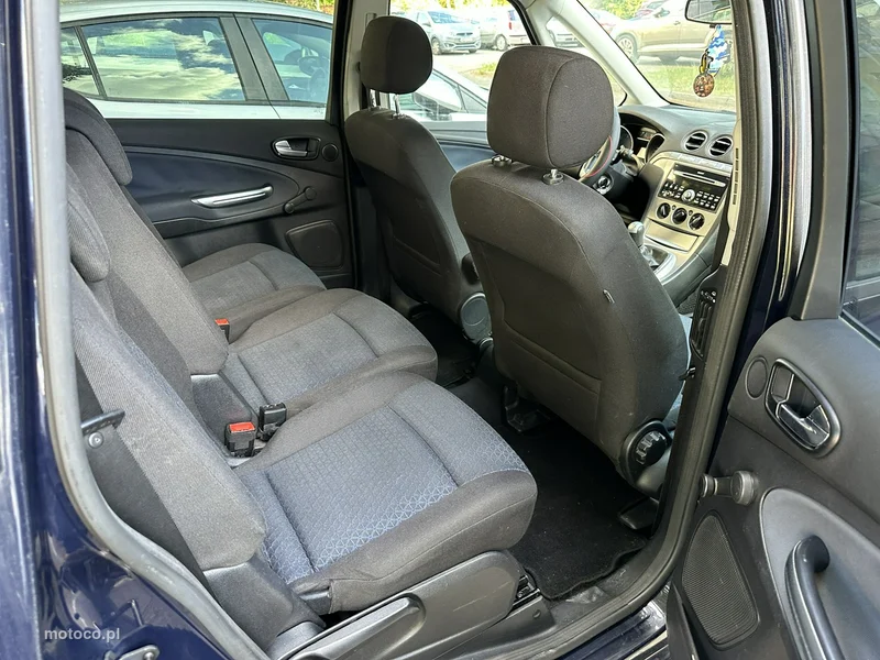 Ford Galaxy II 15