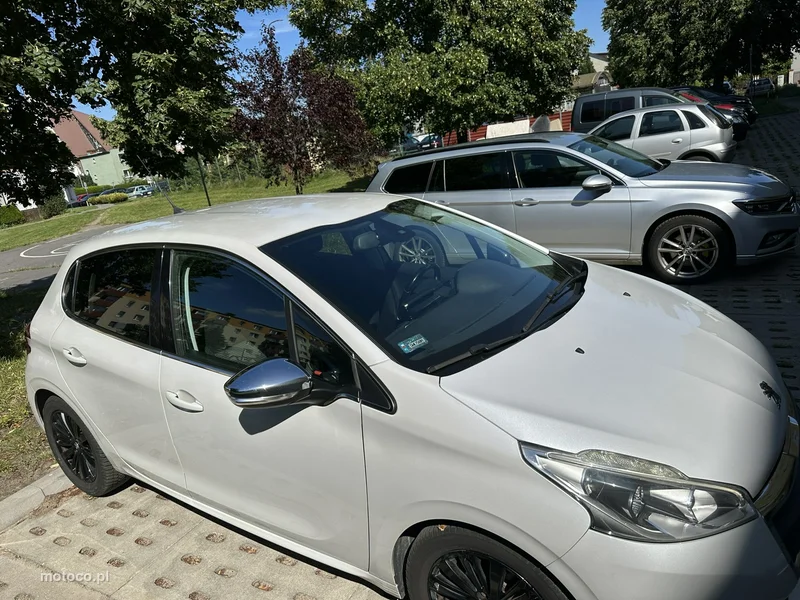Peugeot 208 2