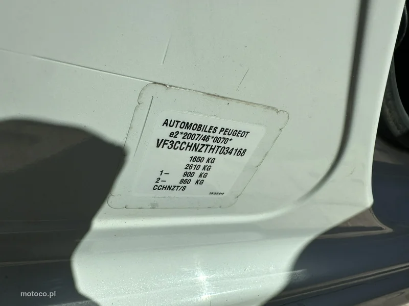 Peugeot 208 19
