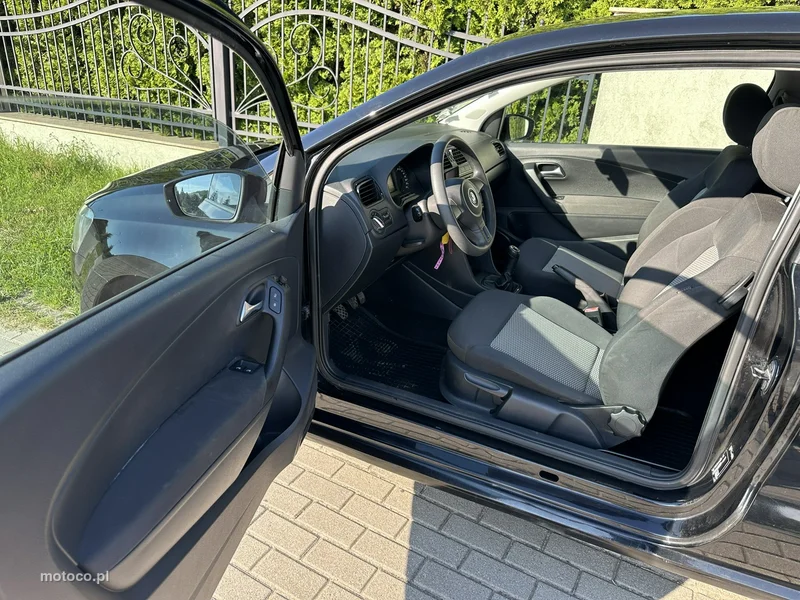Volkswagen Polo V 6R 14