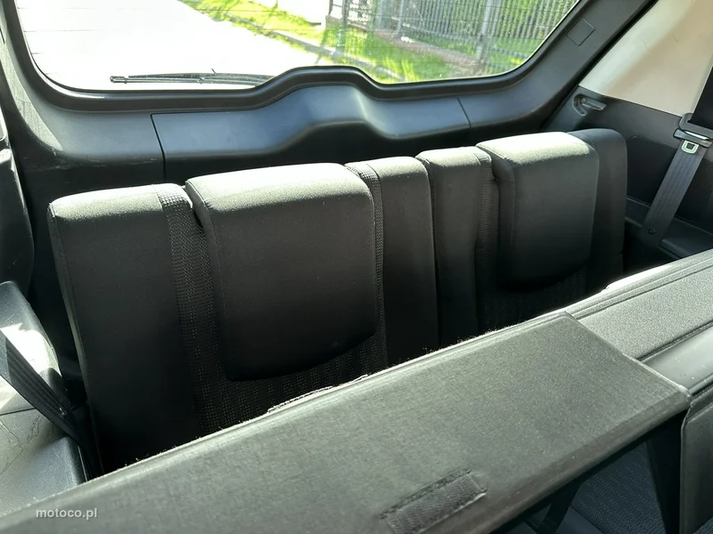 Mazda 5 11