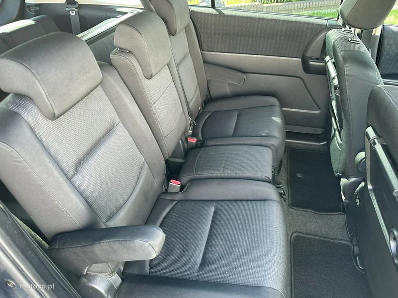Mazda 5 10