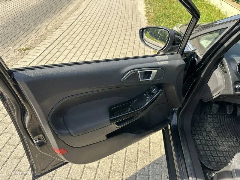 Ford Fiesta VI 9