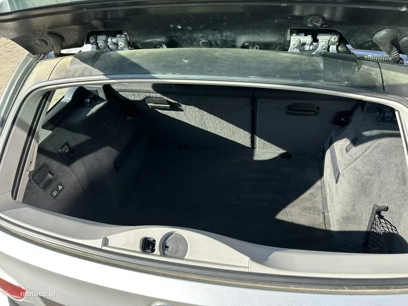 BMW Seria 3 E90 318 13