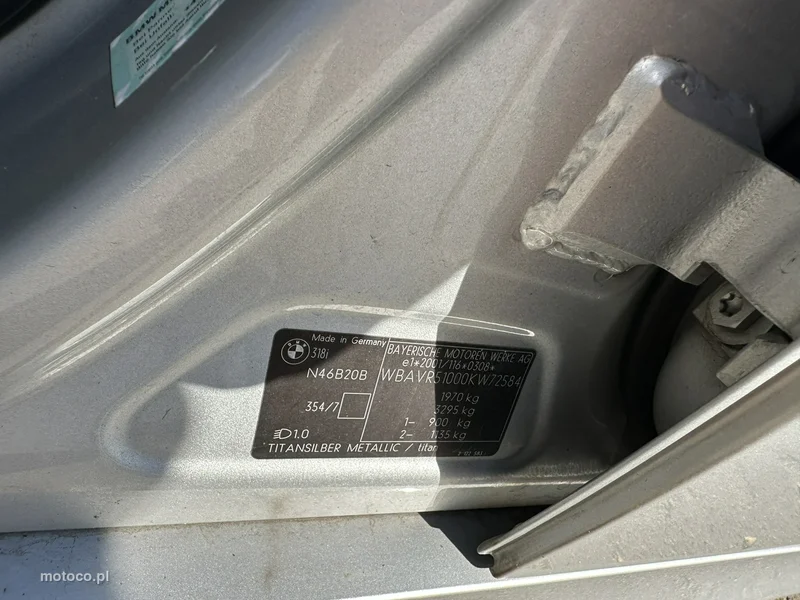 BMW Seria 3 E90 318 9