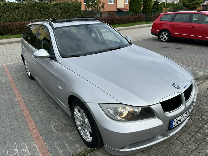 BMW Seria 3 E90 318 3