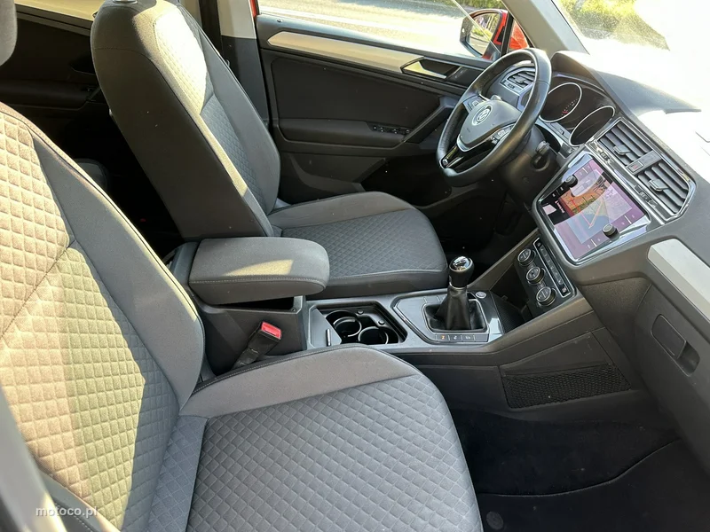 Volkswagen Tiguan 5N 9