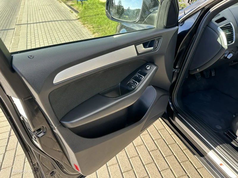Audi Q5 8R 16