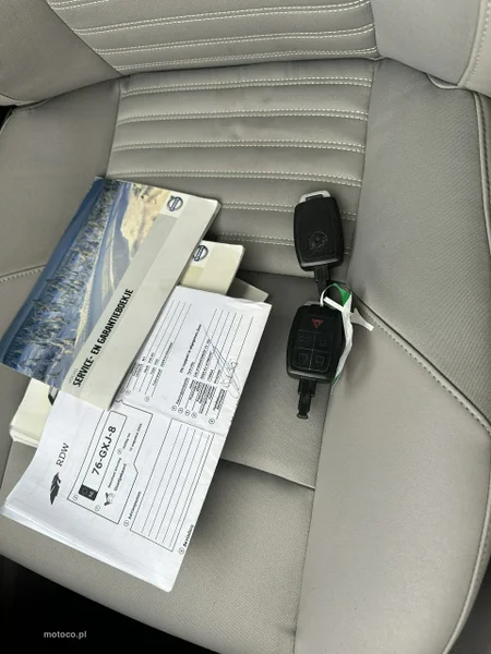 Volvo V50 24