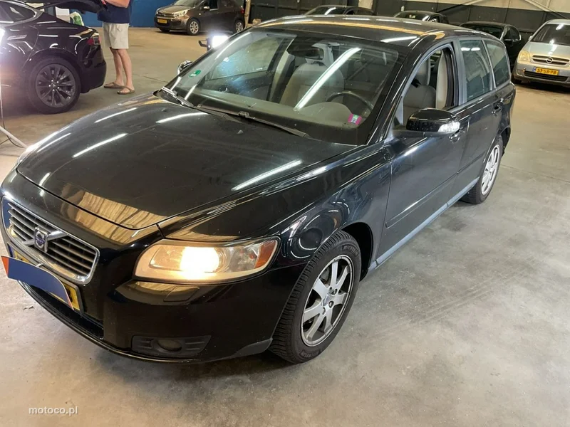 Volvo V50 26