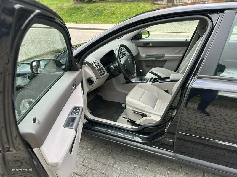 Volvo V50 7