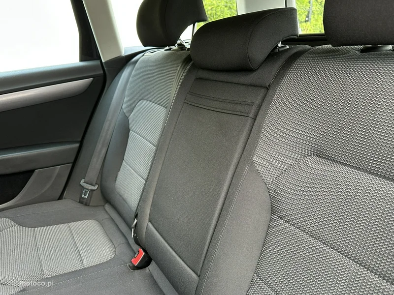 Volkswagen Passat B7 15
