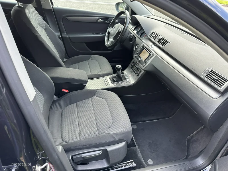 Volkswagen Passat B7 19