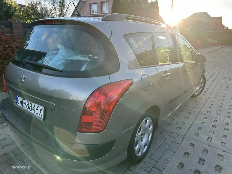 Peugeot 308 4