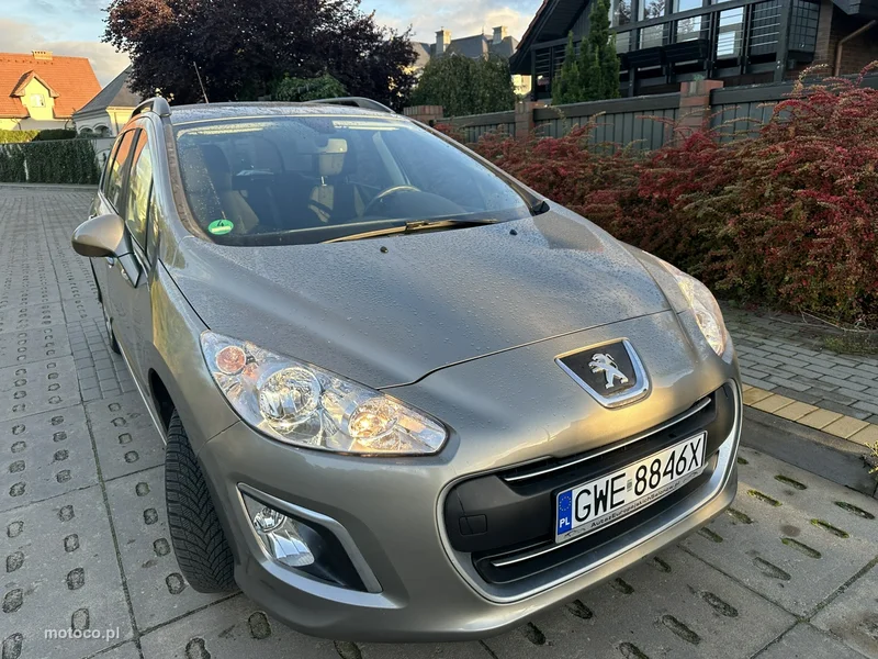 Peugeot 308 7