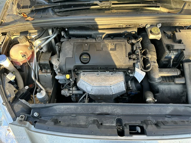 Peugeot 308 8