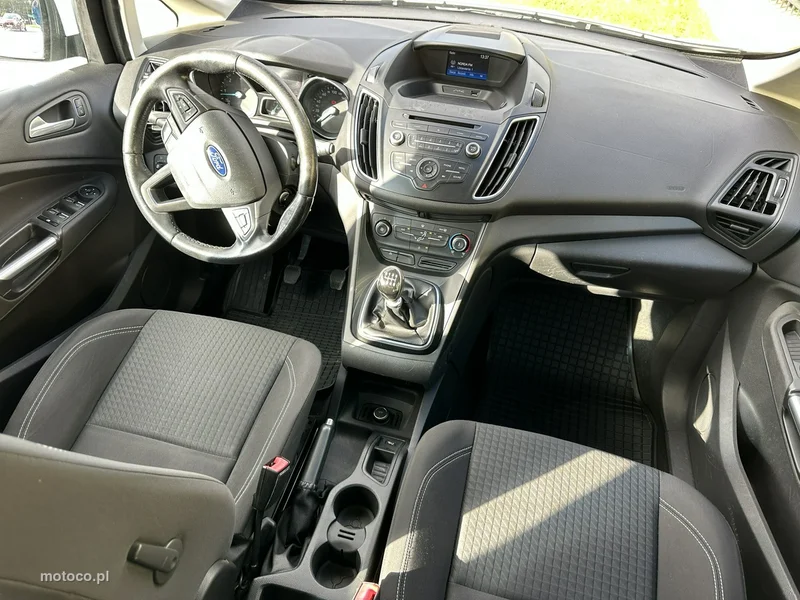 Ford C-Max II 13