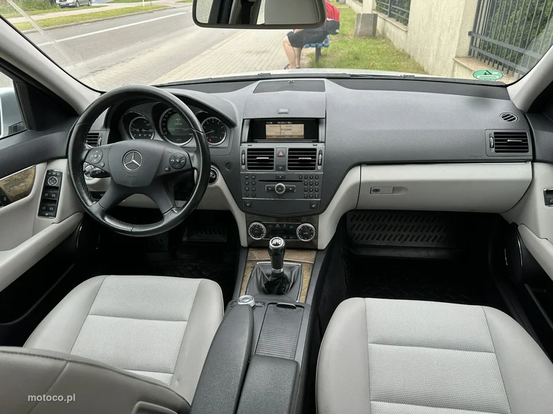 Mercedes-Benz Klasa C W204 C 180 11