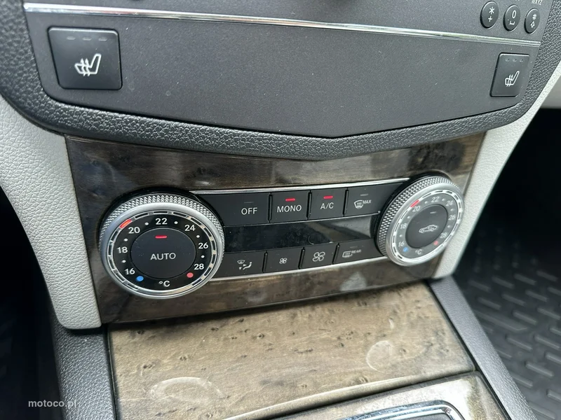 Mercedes-Benz Klasa C W204 C 180 20