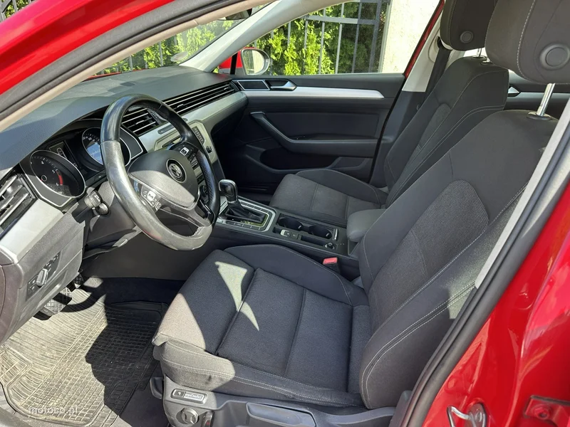 Volkswagen Passat B8 9