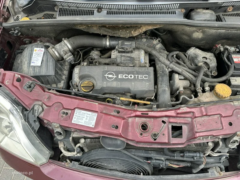 Opel Meriva A 8