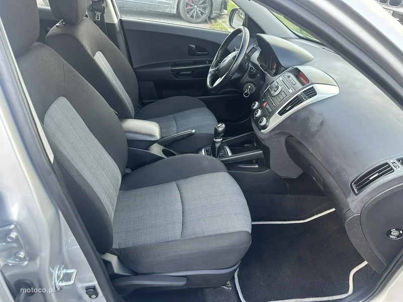 Kia Cee'd 9