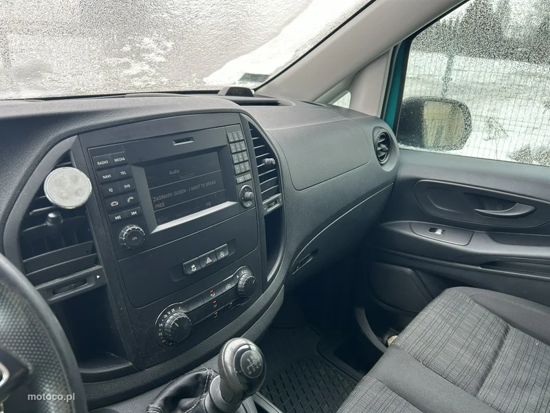 Mercedes-Benz Vito 9
