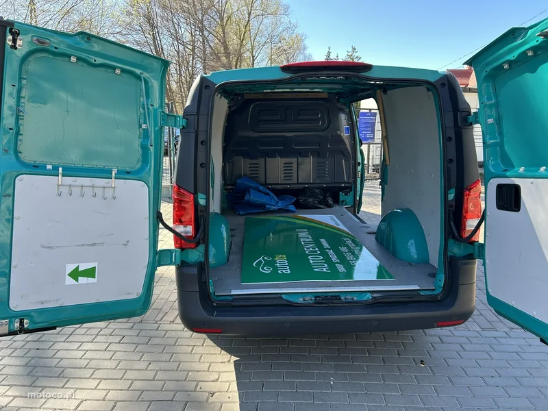 Mercedes-Benz Vito 11