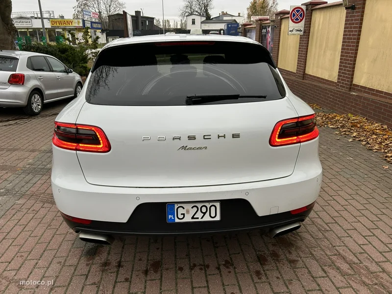 Porsche Macan 95B 6