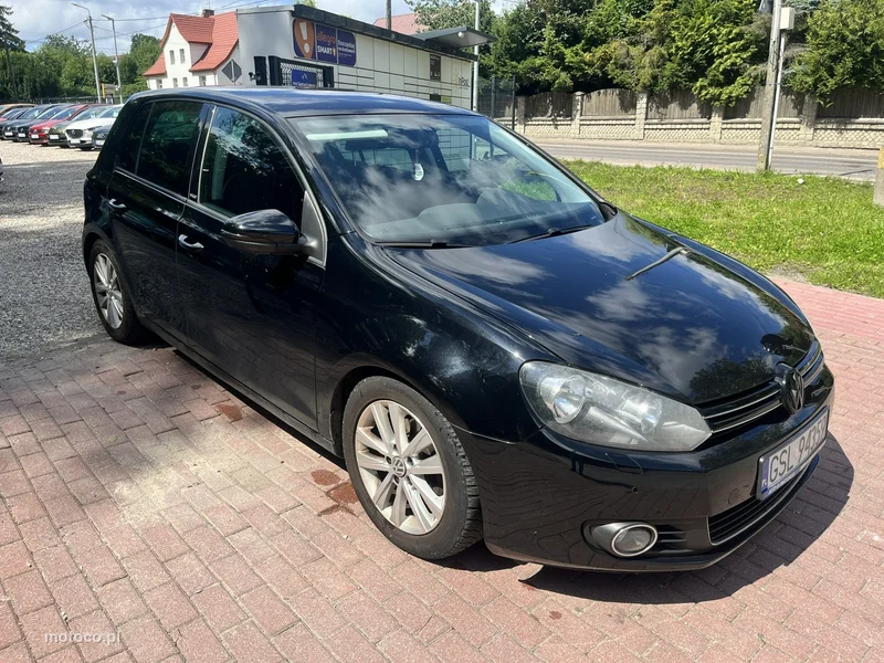 Volkswagen Golf VI 3