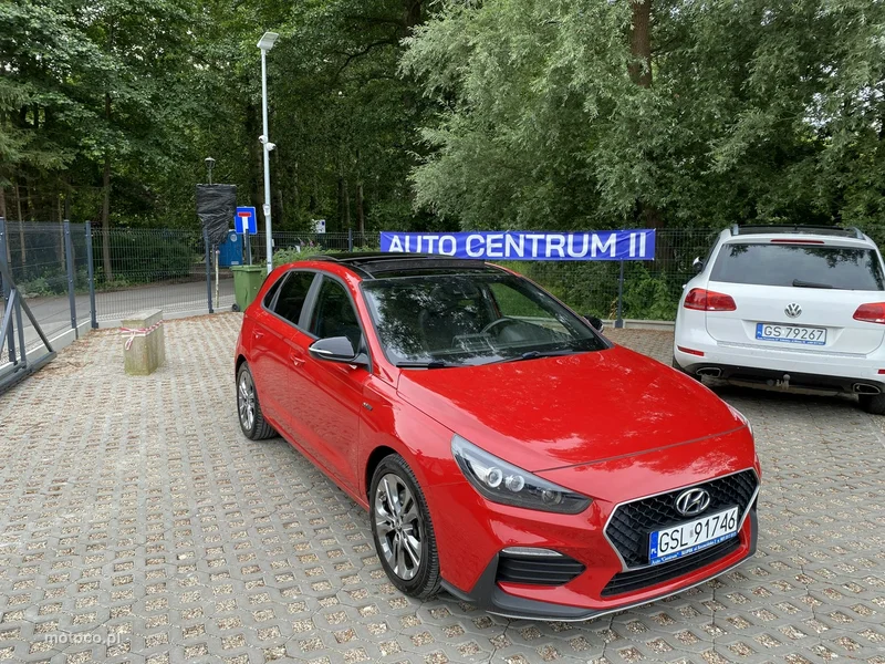 Hyundai i30 4