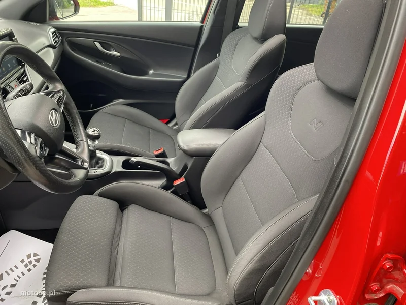Hyundai i30 10