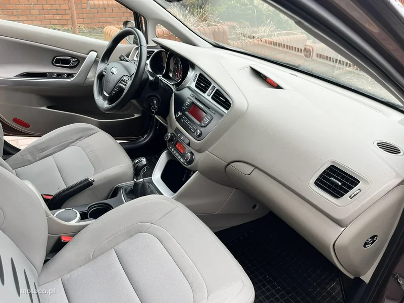 Kia Cee'd 13