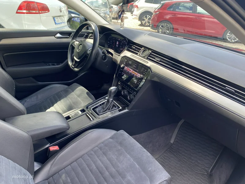 Volkswagen Passat B8 14