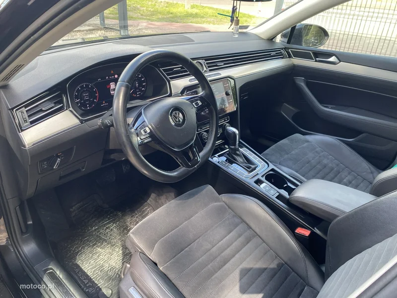 Volkswagen Passat B8 9