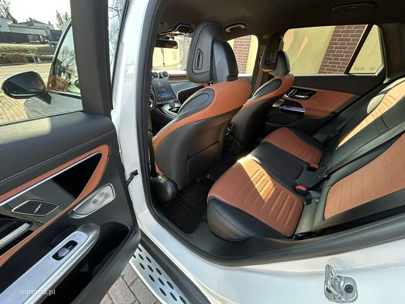 Mercedes-Benz GLC X254 GLC 300 12