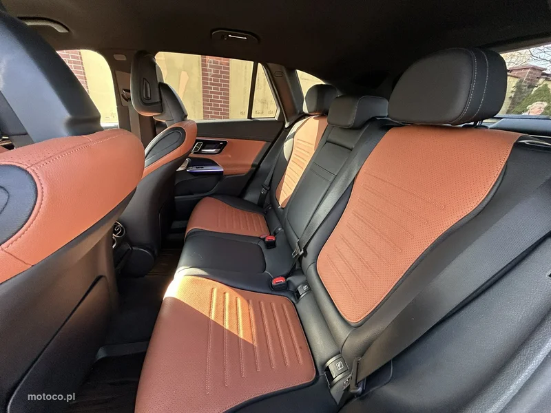 Mercedes-Benz GLC X254 GLC 300 13