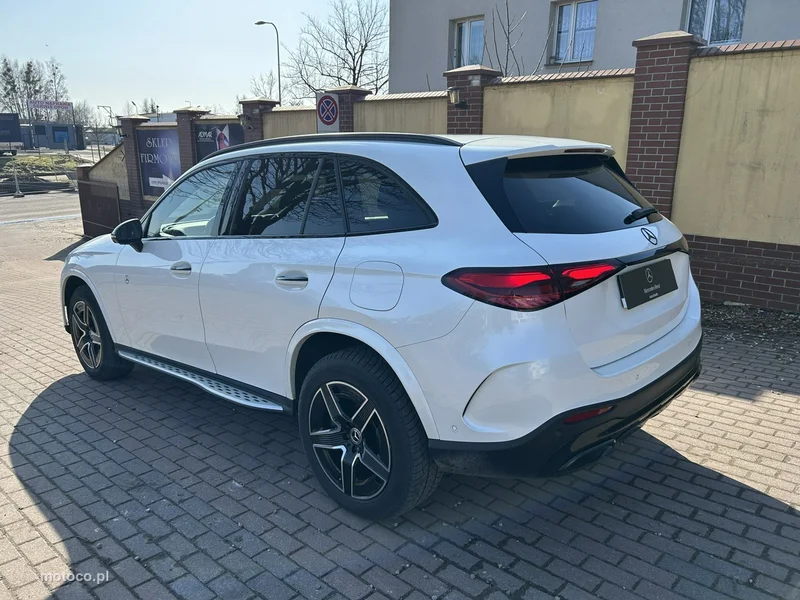 Mercedes-Benz GLC X254 GLC 300 5