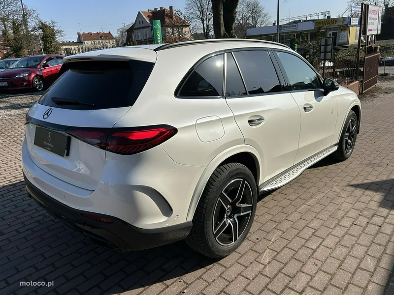Mercedes-Benz GLC X254 GLC 300 8