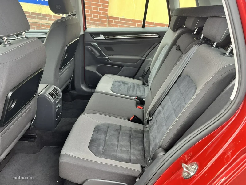 Volkswagen Golf Sportsvan VII 11