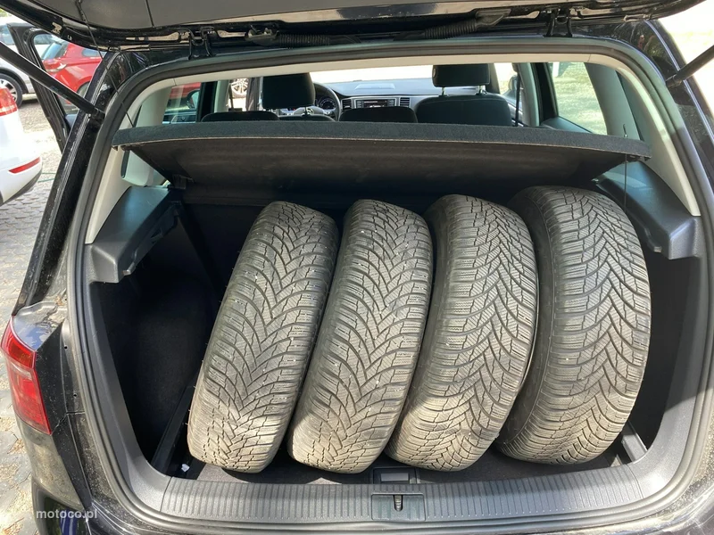 Volkswagen Golf Sportsvan VII 17